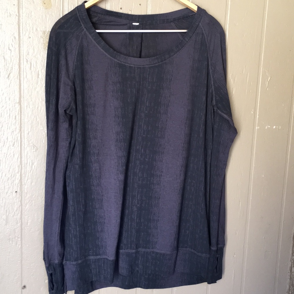 Lululemon shirt
